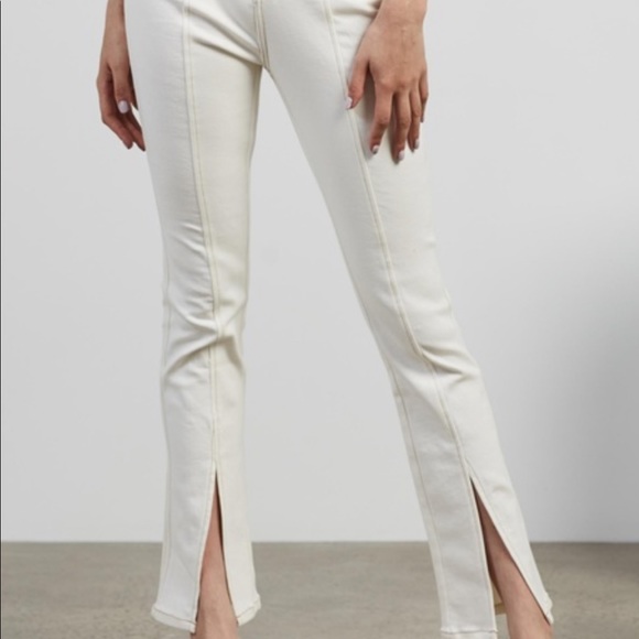 NWT Misha Martia Jeans in Ivory Size 6